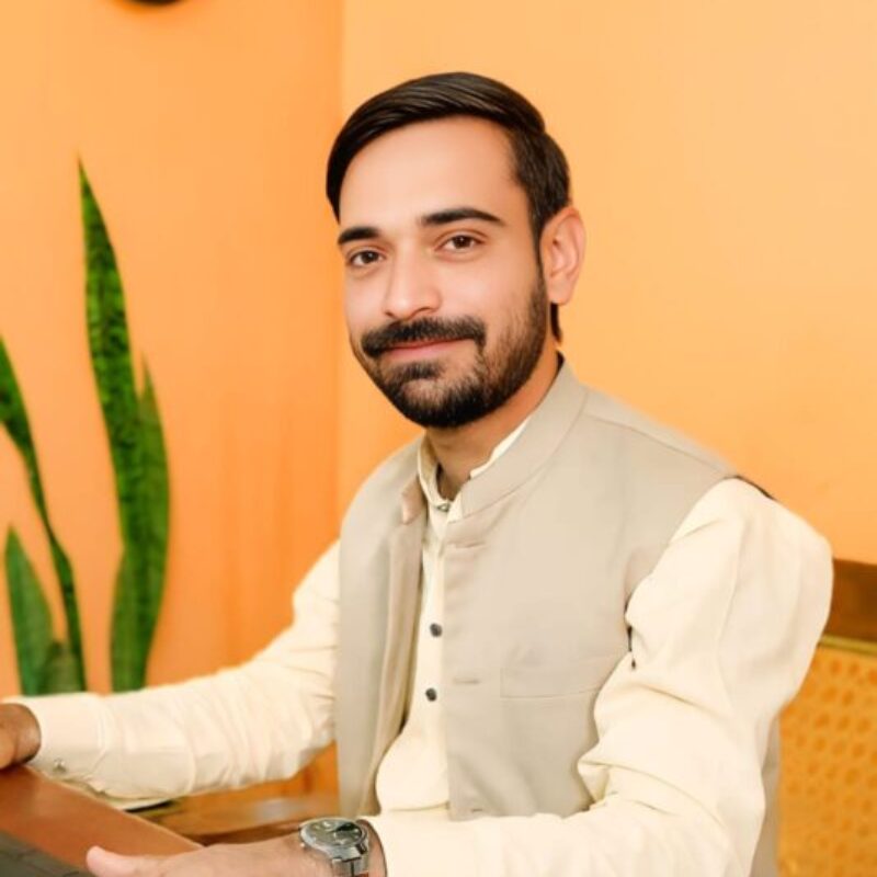 Profile picture of Younas Iqbal